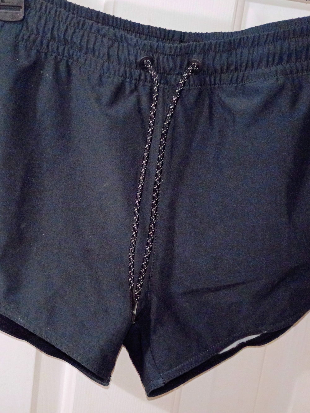 Salty Crew ack Drawstring Athletic Shorts
